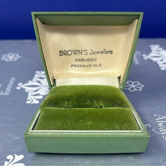 Rocket Jewelry Box w/ stand Velour lined Vintage Brown's Jewelers Maine - Picture 1 of 11